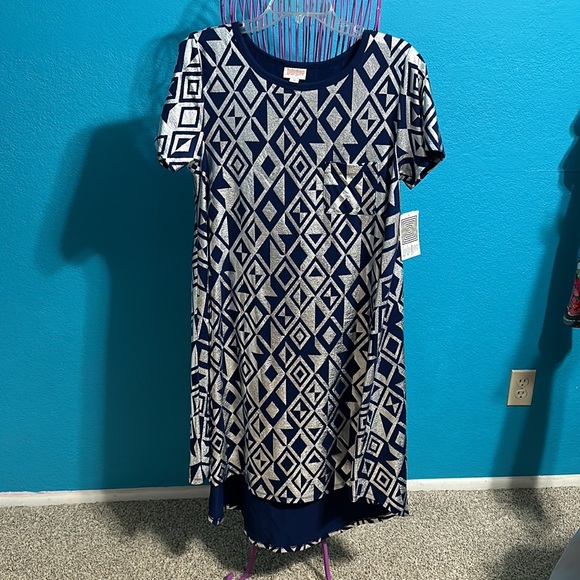 Lularoe Elegant Carly Dress NWT navy and silver. Size M but fits up to XL - Picture 5 of 8